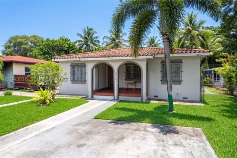 2815 NW 14th Street Miami FL 33125