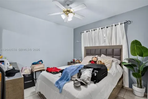 2815 NW 14th Street Miami FL 33125