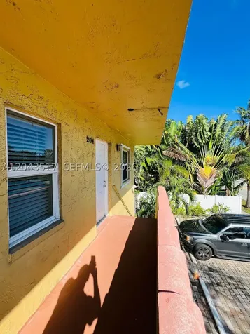 2301 NE 6th Avenue Wilton Manors FL 33305