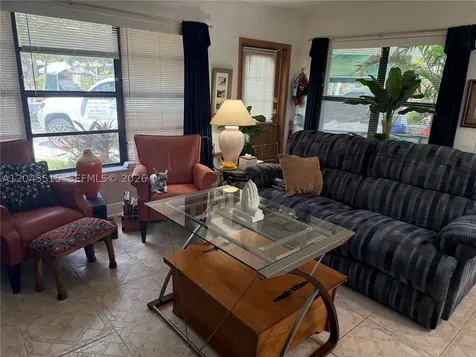 1232 SW 1st Avenue Pompano Beach FL 33060