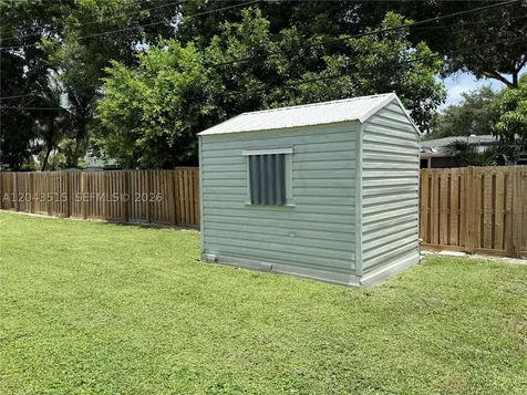 1232 SW 1st Avenue Pompano Beach FL 33060