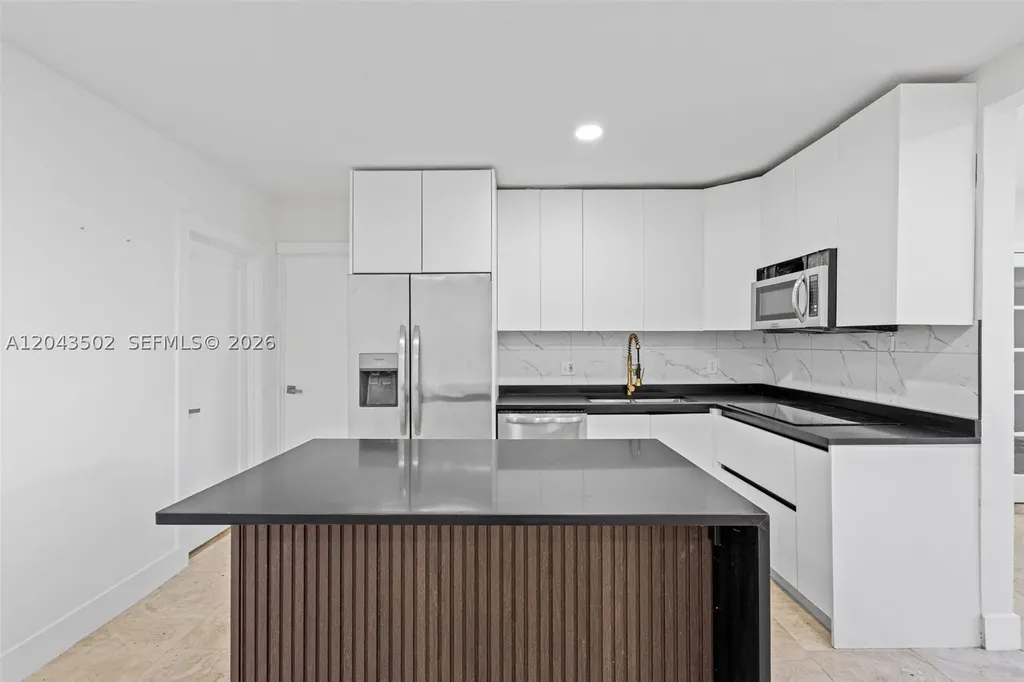 1521 NE 5th Terrace Fort Lauderdale FL 33304