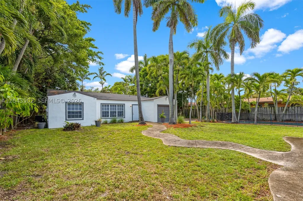 1521 NE 5th Terrace Fort Lauderdale FL 33304