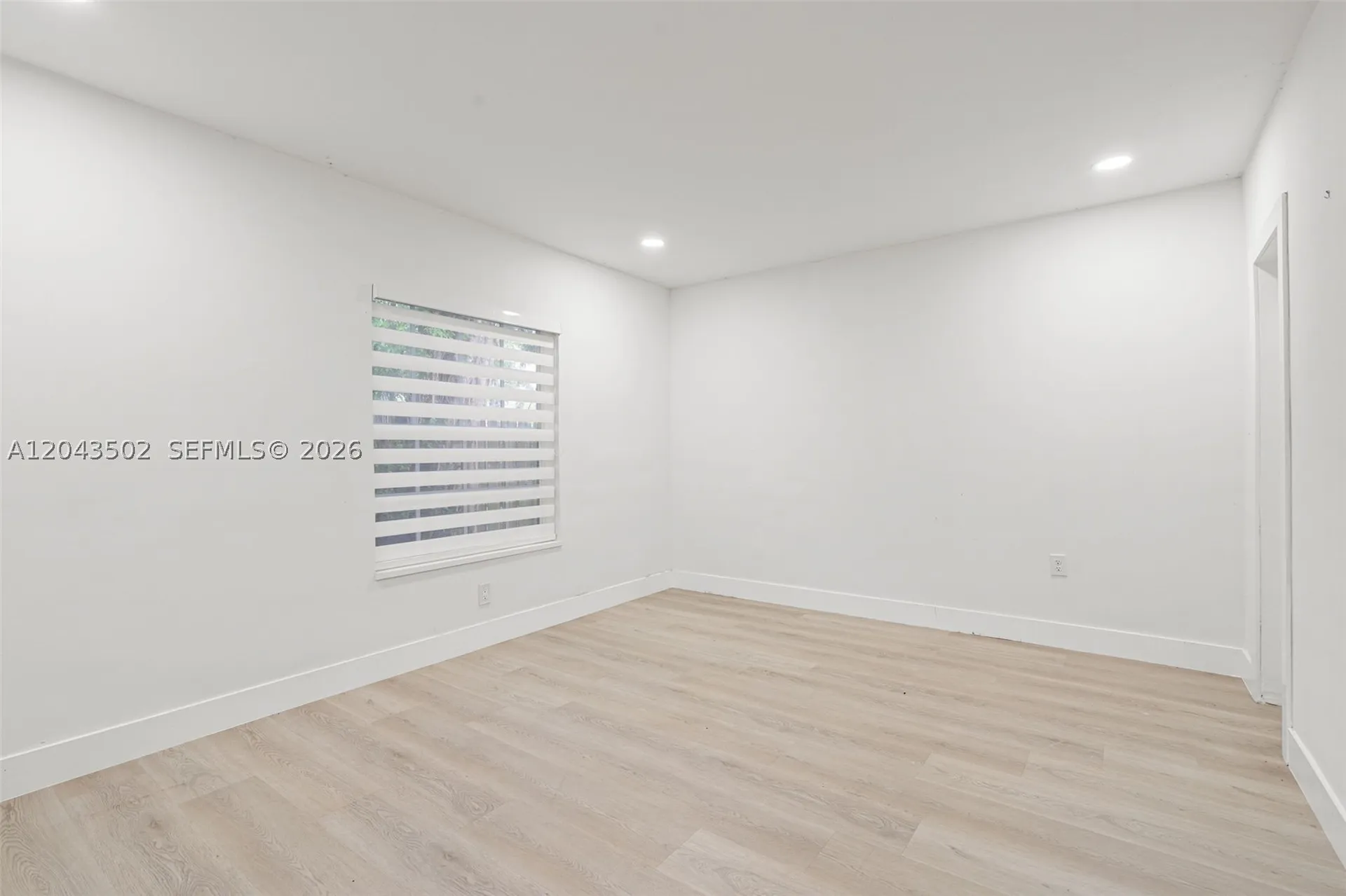 1521 NE 5th Terrace Fort Lauderdale FL 33304