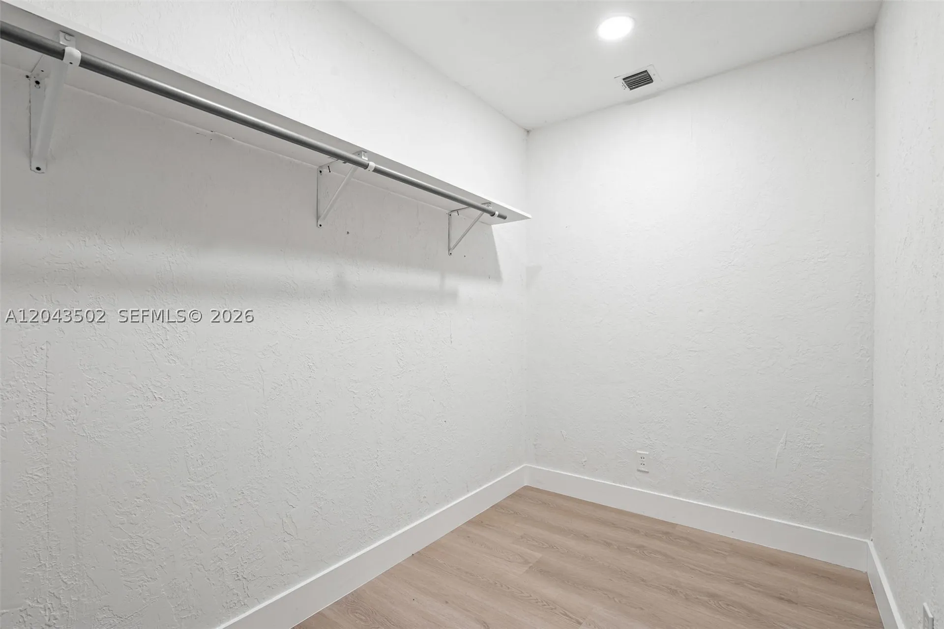 1521 NE 5th Terrace Fort Lauderdale FL 33304