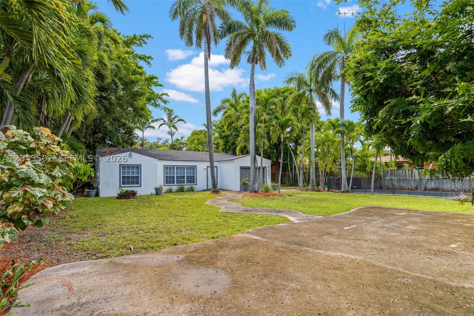 1521 NE 5th Terrace Fort Lauderdale FL 33304