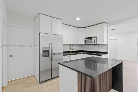 1521 NE 5th Terrace Fort Lauderdale FL 33304