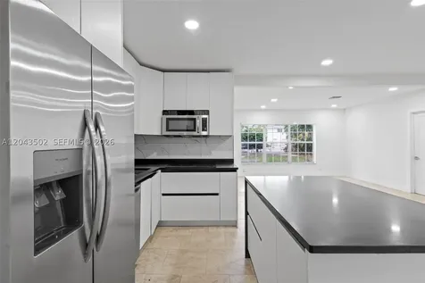 1521 NE 5th Terrace Fort Lauderdale FL 33304