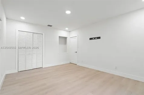 1521 NE 5th Terrace Fort Lauderdale FL 33304
