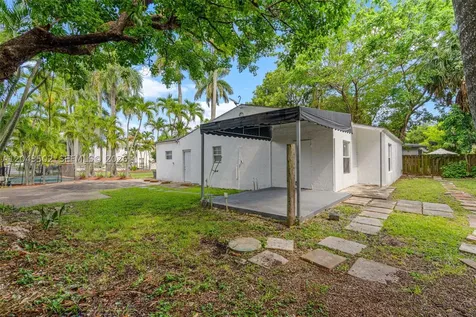 1521 NE 5th Terrace Fort Lauderdale FL 33304