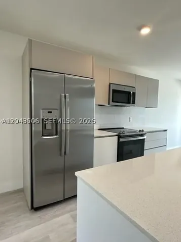 2561 NE 193rd Street Miami FL 33180