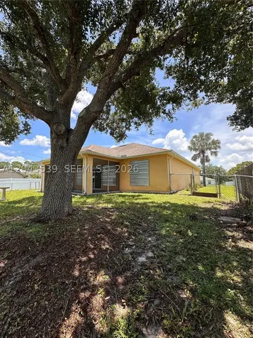 7975 105th Avenue Vero Beach FL 32967