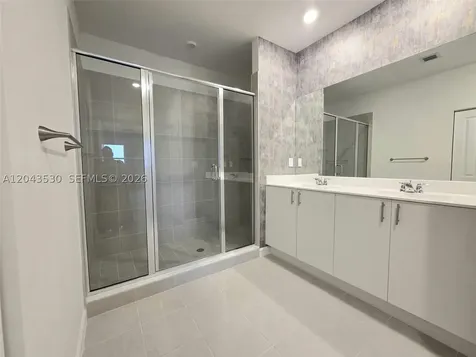 2423 SE 30th Street Homestead FL 33035