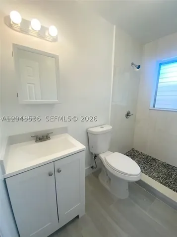 1005 NE 2nd Street Hallandale Beach FL 33009