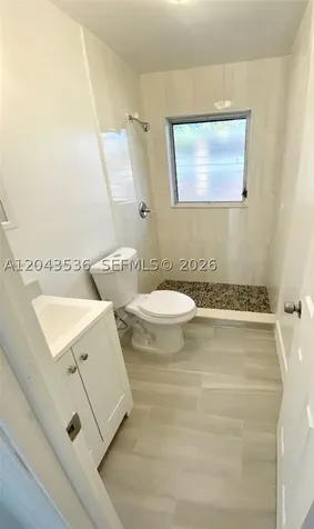 1005 NE 2nd Street Hallandale Beach FL 33009