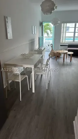 6498 Collins Avenue Miami Beach FL 33141