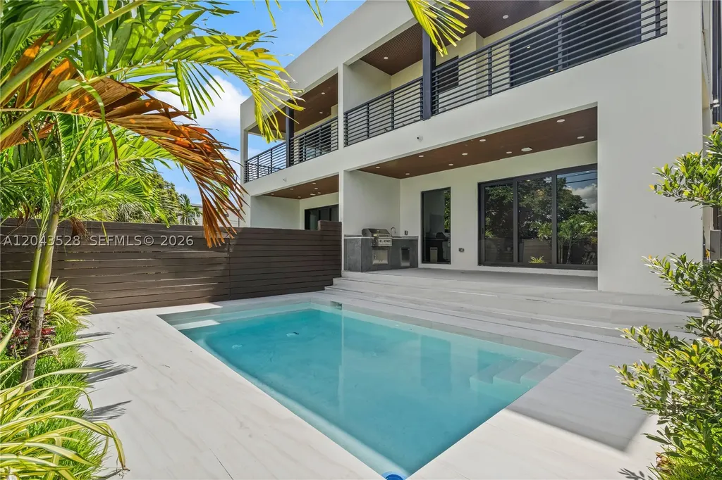 1337 NE 13th Avenue Fort Lauderdale FL 33304