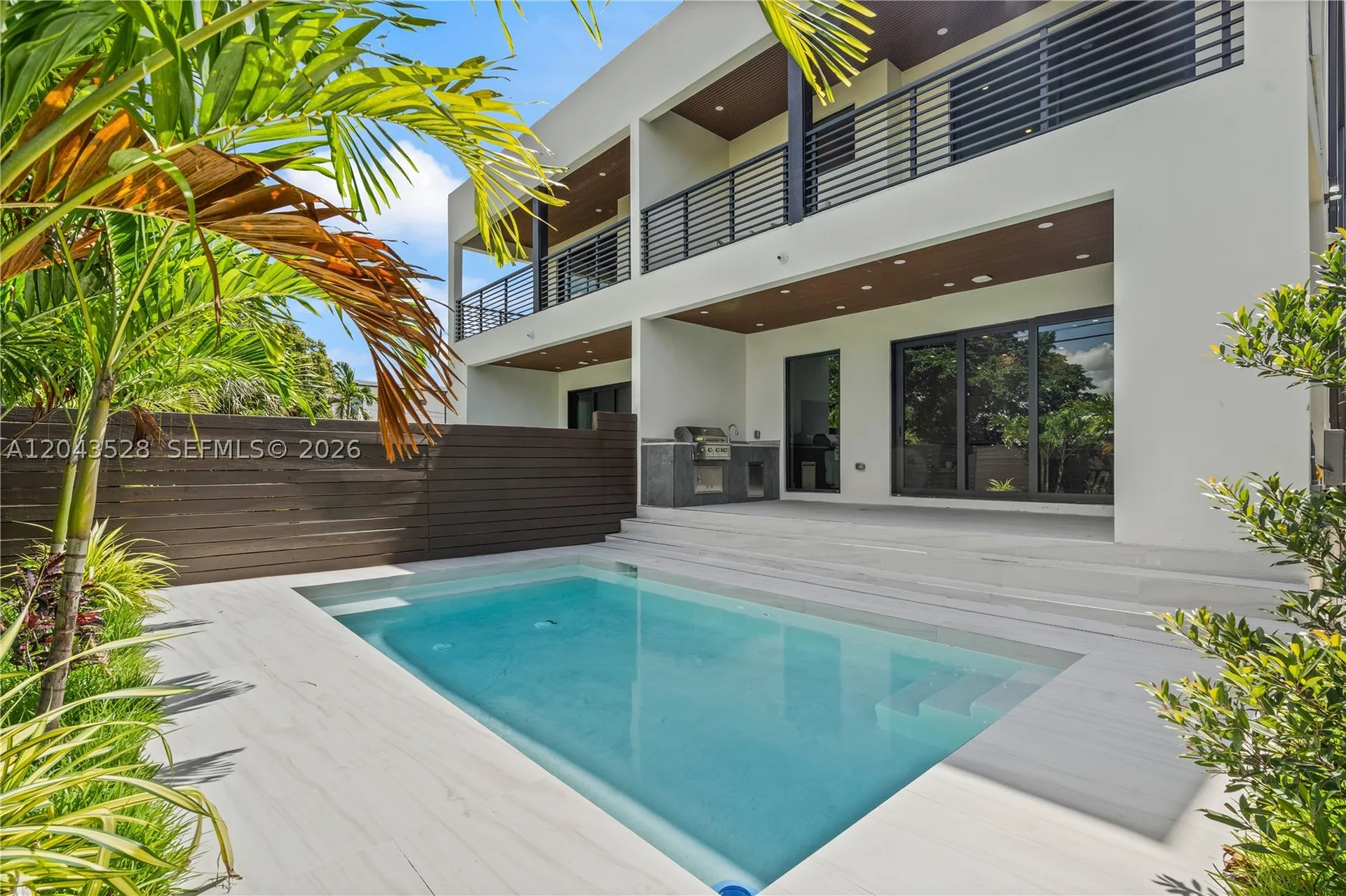 1337 NE 13th Avenue Fort Lauderdale FL 33304