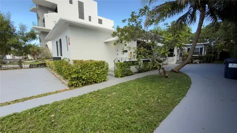 808 84th Street Miami Beach FL 33141