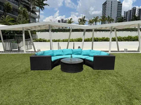 79 SW 12th Street Miami FL 33130