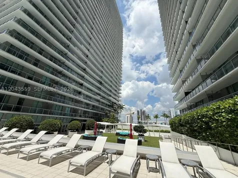 79 SW 12th Street Miami FL 33130