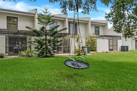 1121 NW 98th Terrace Pembroke Pines FL 33024