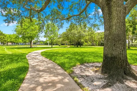 5830 SW 102nd Avenue Cooper City FL 33328