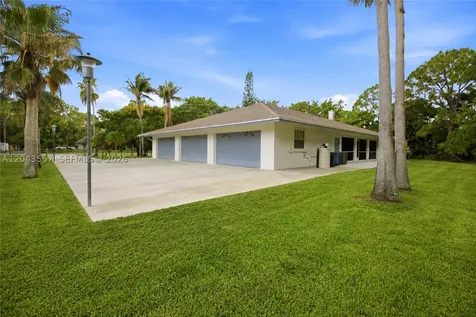 14727 N 94th Street N West Palm Beach FL 33412