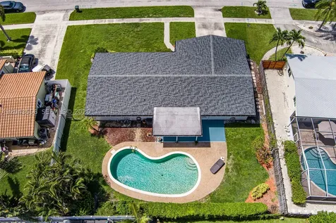 3941 NW 4th Court Coconut Creek FL 33066