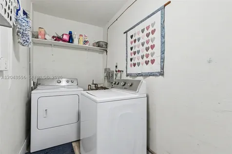 3941 NW 4th Court Coconut Creek FL 33066