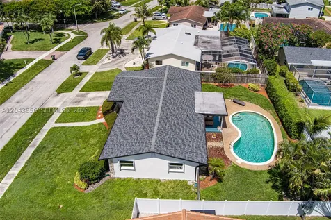 3941 NW 4th Court Coconut Creek FL 33066