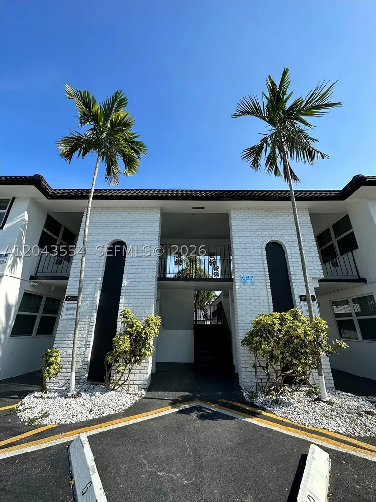 2500 Johnson Street Hollywood FL 33020