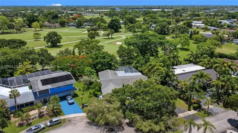 9720 Palmetto Club Lane W Miami FL 33157