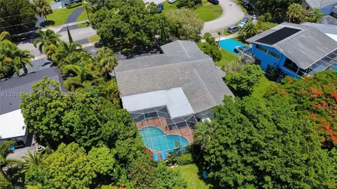 9720 Palmetto Club Lane W Miami FL 33157