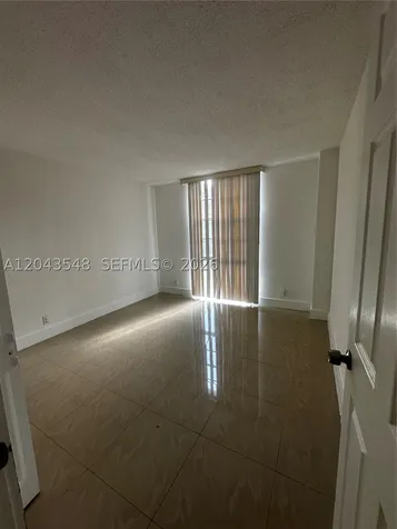 3475 N Country Club Drive Aventura FL 33180