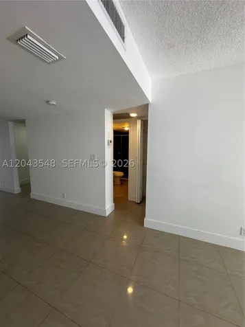 3475 N Country Club Drive Aventura FL 33180