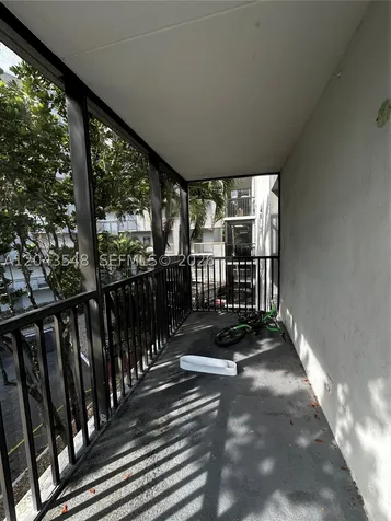 3475 N Country Club Drive Aventura FL 33180