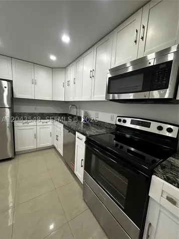 3475 N Country Club Drive Aventura FL 33180