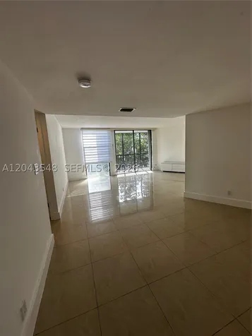 3475 N Country Club Drive Aventura FL 33180