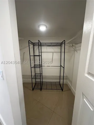 3475 N Country Club Drive Aventura FL 33180