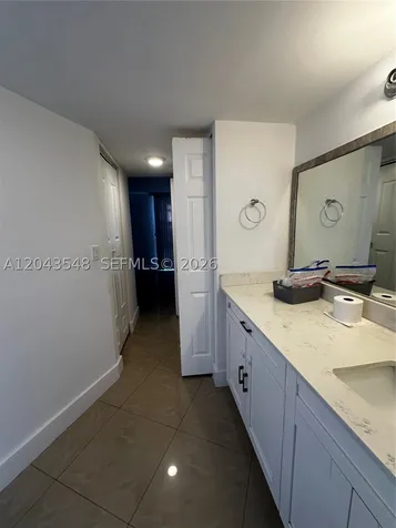 3475 N Country Club Drive Aventura FL 33180