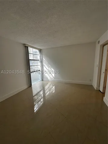 3475 N Country Club Drive Aventura FL 33180
