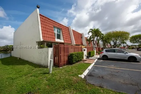 13949 SW 84th Street Miami FL 33183