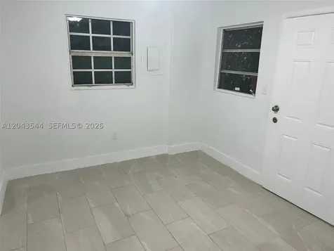 261 NW 49th Street Miami FL 33127