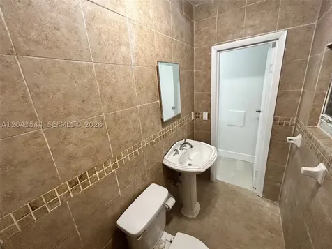 261 NW 49th Street Miami FL 33127