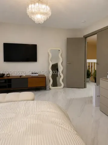 85 Gables Boulevard Weston FL 33326
