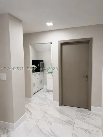 85 Gables Boulevard Weston FL 33326