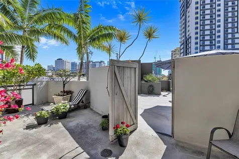 410 NW 1st Avenue Fort Lauderdale FL 33301