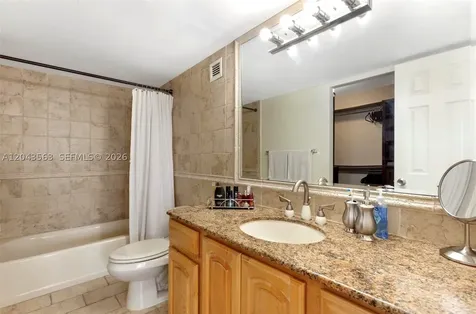 600 NE 36th Street Miami FL 33137
