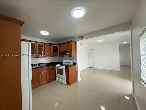 1122 NW 32nd Court Miami FL 33125